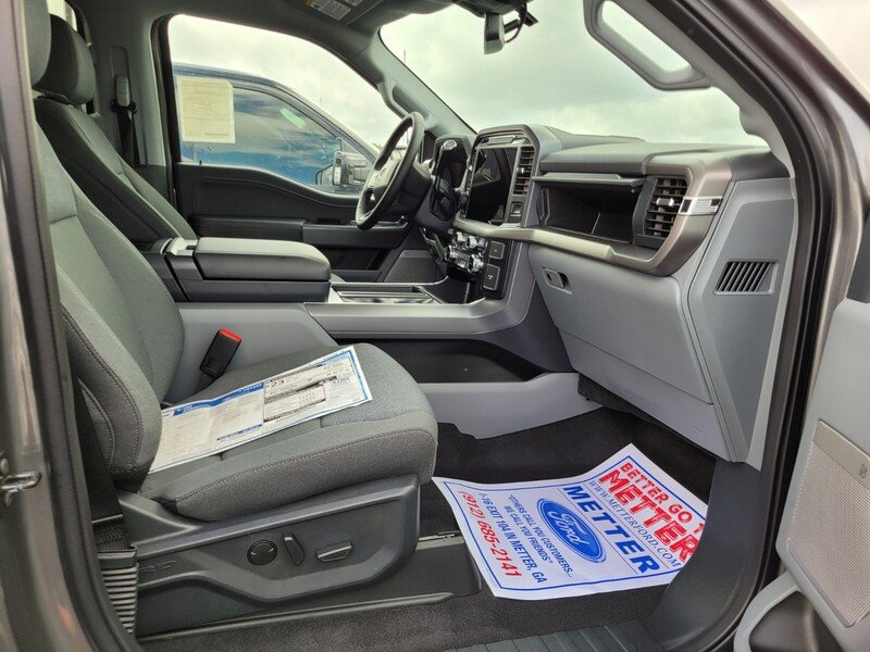 New 2025 Ford F150 XLT w/ Equipment Group 303A High AWD/4WD image 36