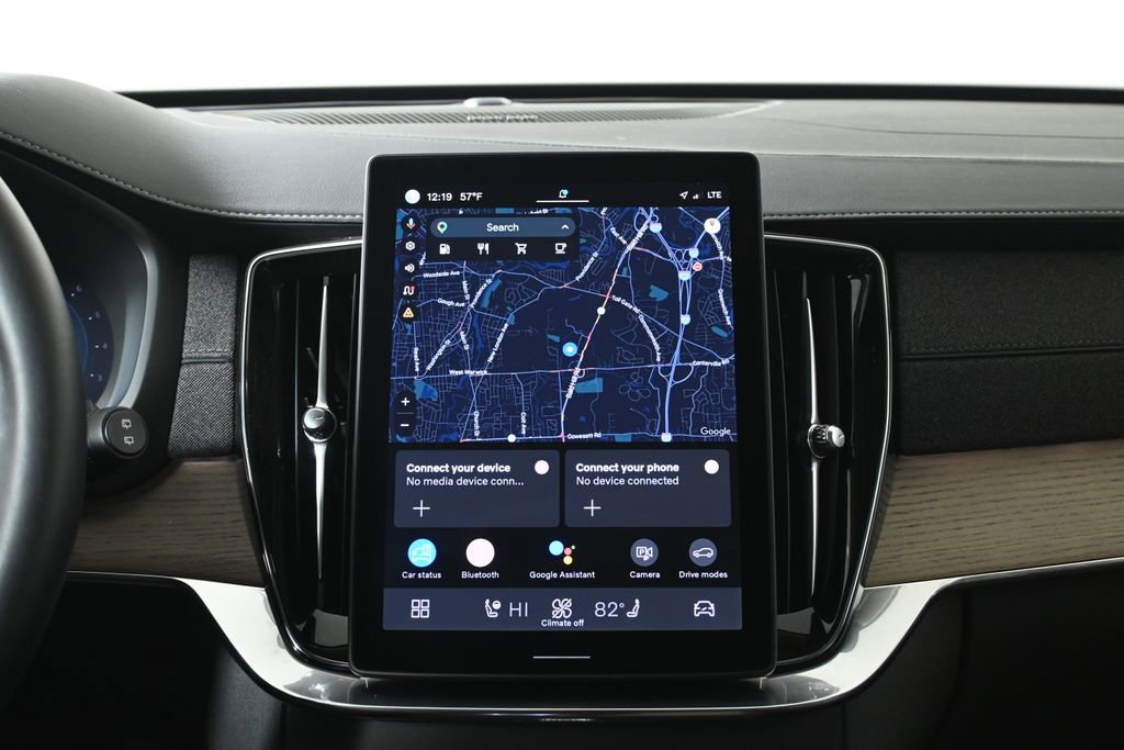 Used 2025 Volvo XC90 B5 Plus w/ Protection Package Premier image 21