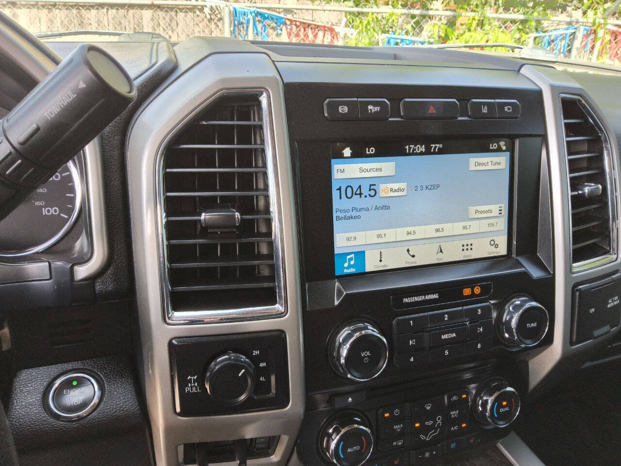Used 2018 Ford F250 Lariat w/ Lariat Ultimate Package AWD/4WD image 20