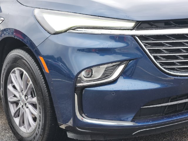 Used 2023 Buick Enclave Essence w/ Trailering Package, 5000 lbs. FWD image 7