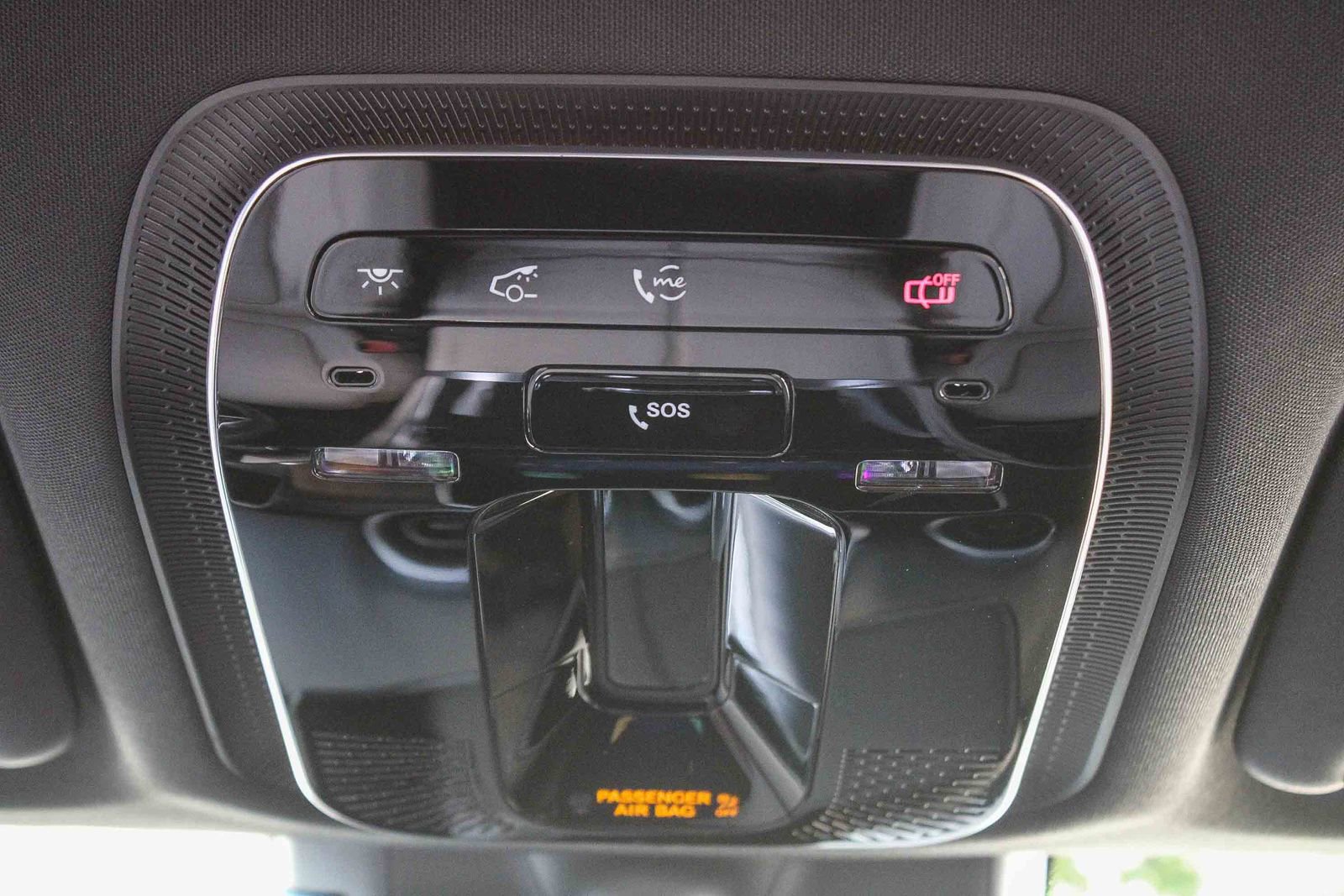 Used 2025 Mercedes-Benz GLC 300 image 14