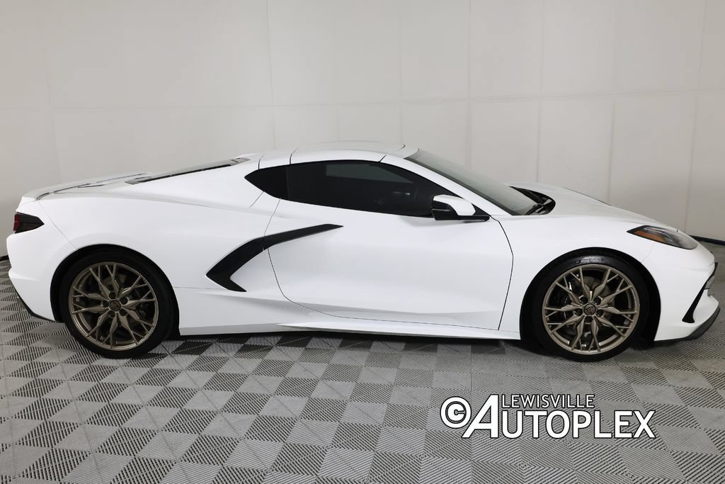 Used 2023 Chevrolet Corvette Stingray Preferred Cpe w/ 2LT RWD image 4