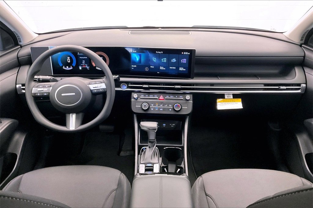 New 2025 Hyundai Tucson SE image 5