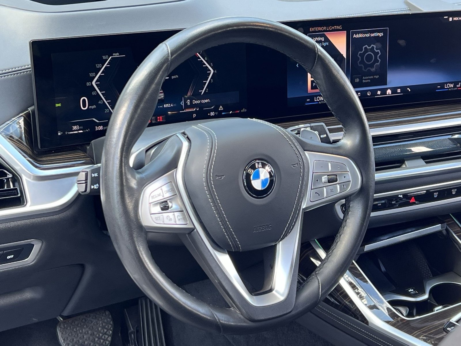 Used 2025 BMW X7 xDrive40i AWD/4WD image 21
