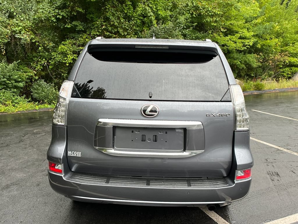 Used 2023 Lexus GX 460 Premium w/ Premium Package AWD/4WD image 4
