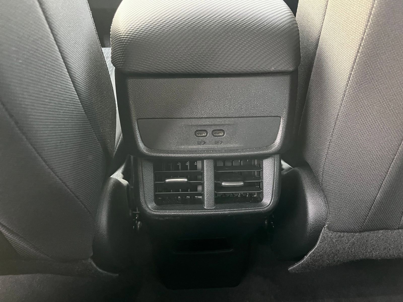 Used 2025 Chevrolet Equinox LT image 23