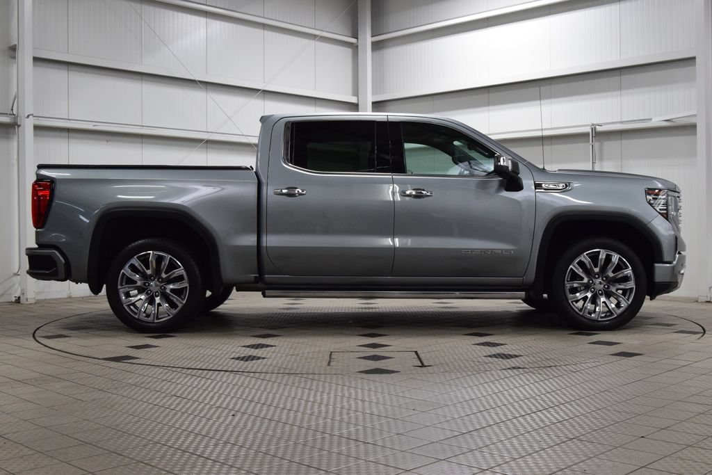 Used 2024 GMC Sierra 1500 Denali w/ Denali Reserve Package AWD/4WD image 9