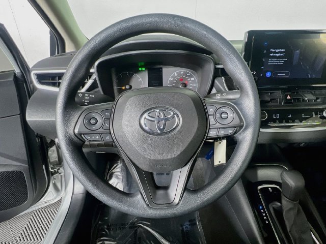Used 2023 Toyota Corolla LE FWD image 16