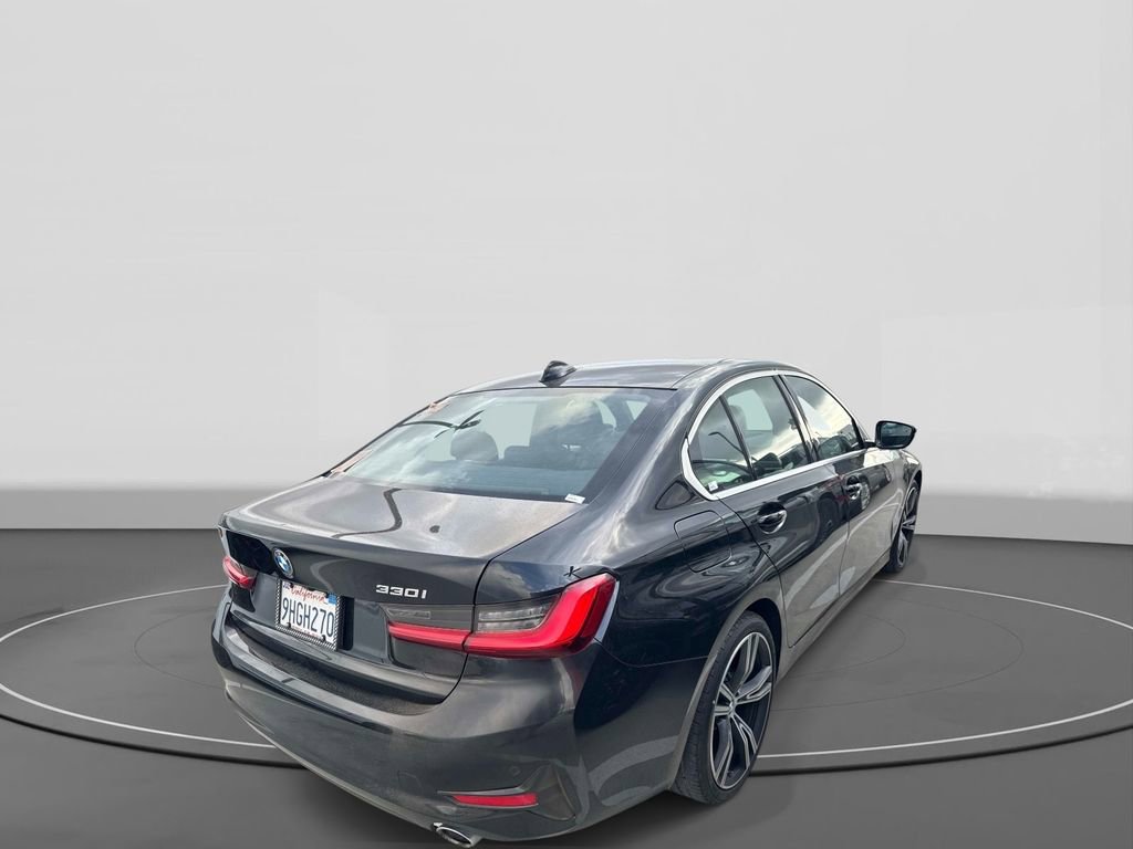 Used 2020 BMW 330i Sedan w/ Driving Assistance Package RWD image 5