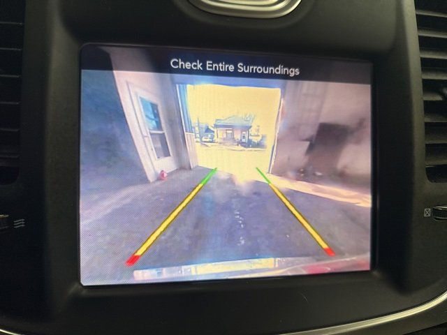 Used 2016 Chrysler 300 Limited w/ Driver Convenience Group image 28