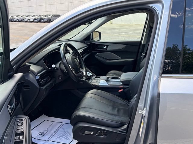 Used 2023 Acura MDX SH-AWD w/ Technology Package image 16