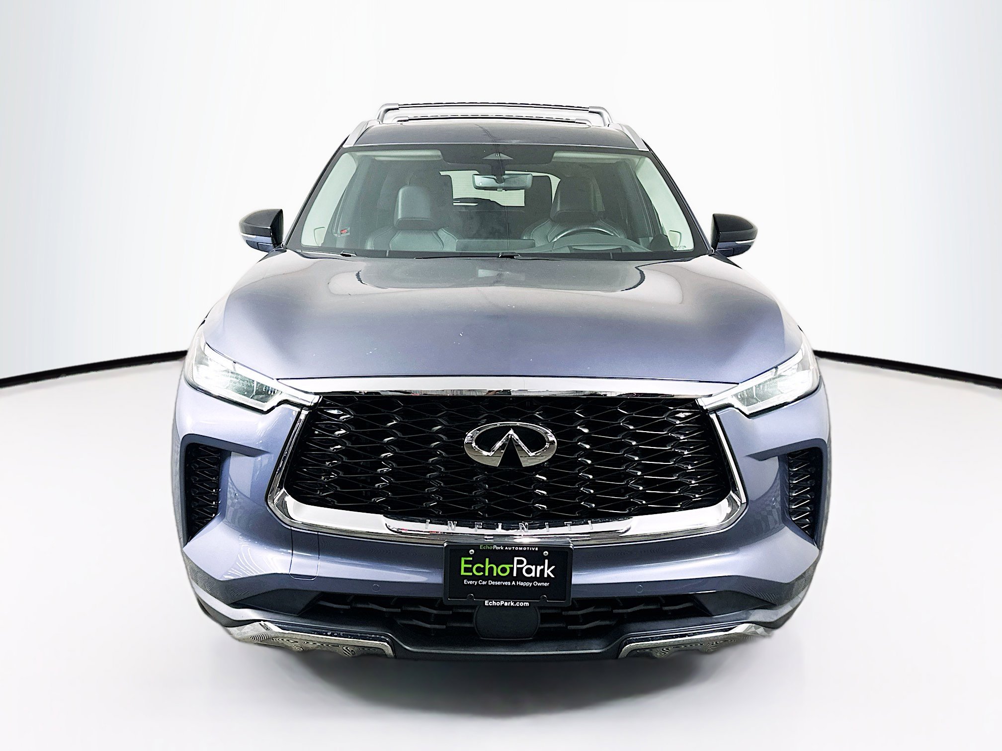 Used 2022 INFINITI QX60 Sensory w/ Vision Package FWD image 2