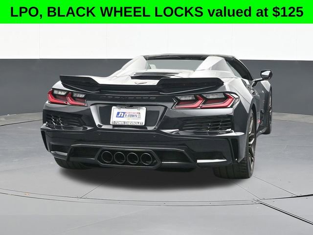 Used 2023 Chevrolet Corvette Z06 RWD image 14