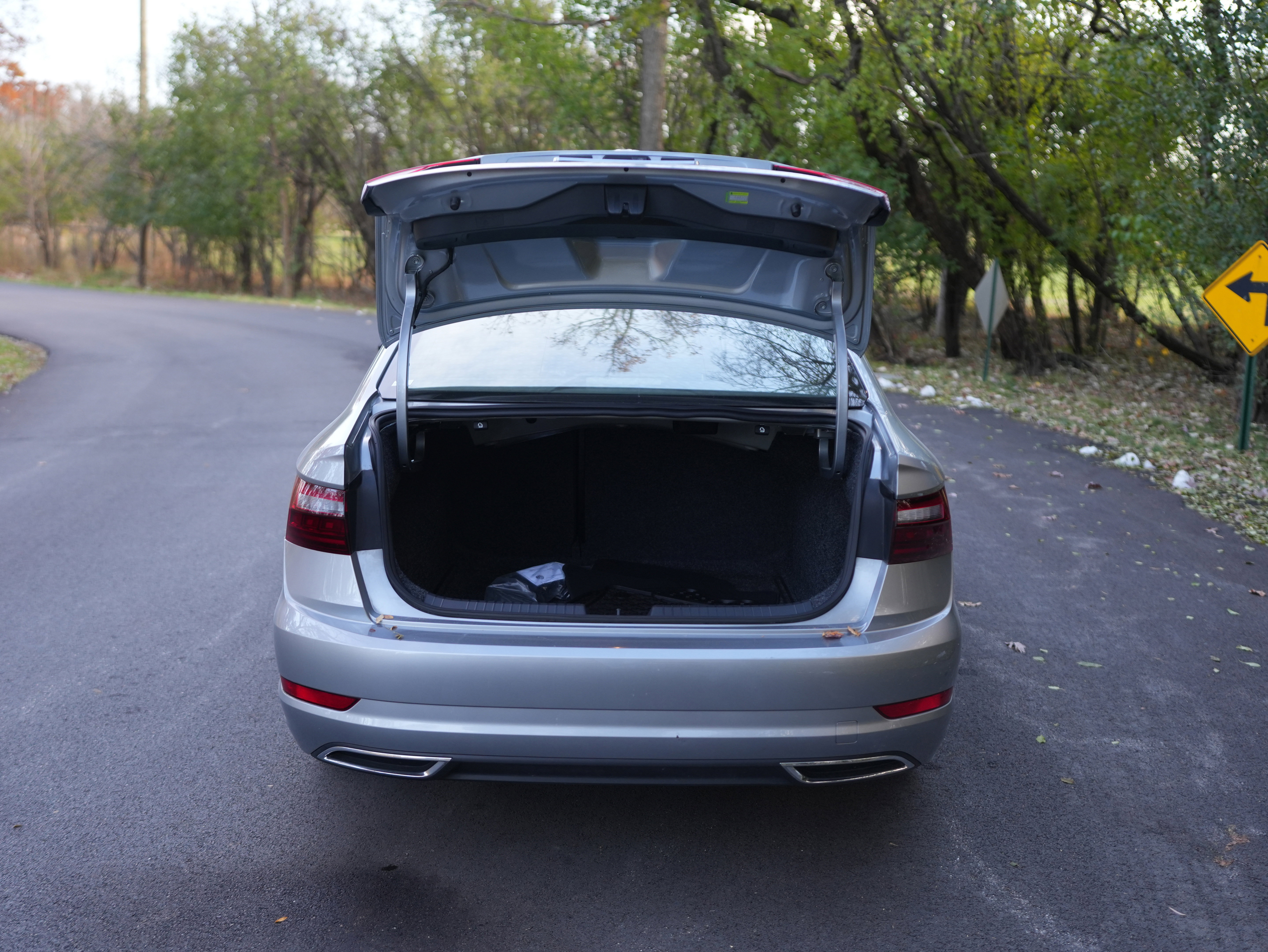 Used 2020 Volkswagen Jetta R-Line image 7