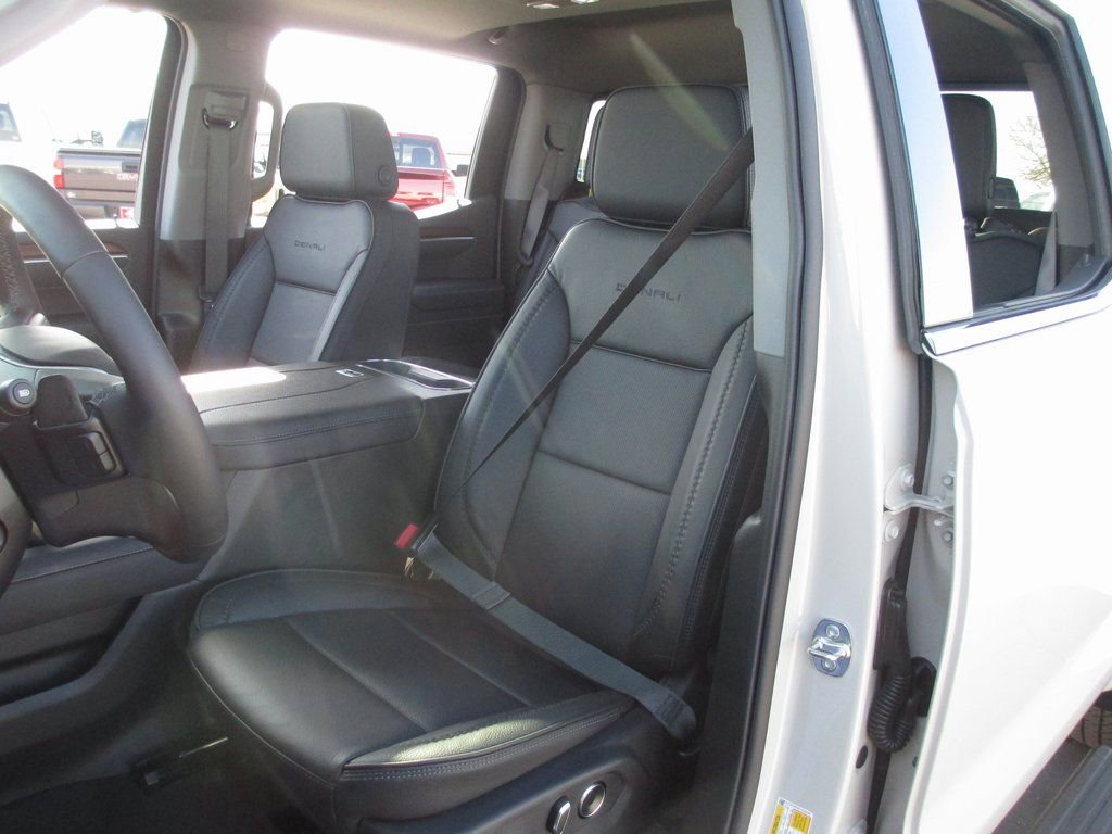 Used 2026 GMC Sierra 1500 Denali image 23