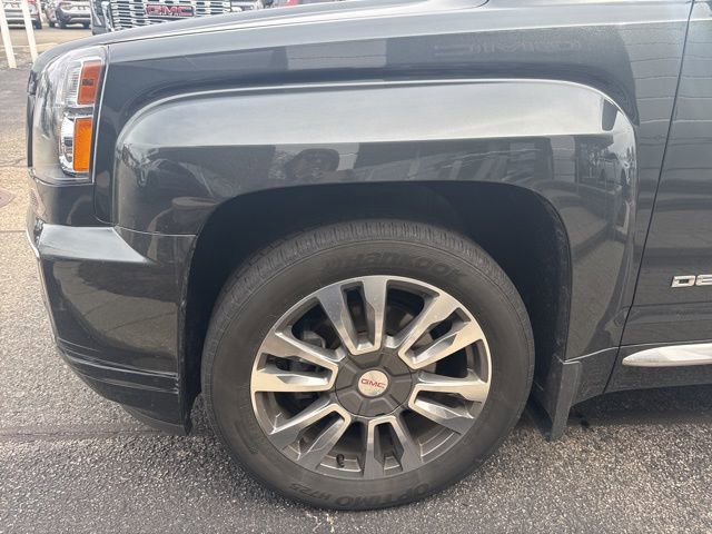 Used 2017 GMC Terrain Denali image 4