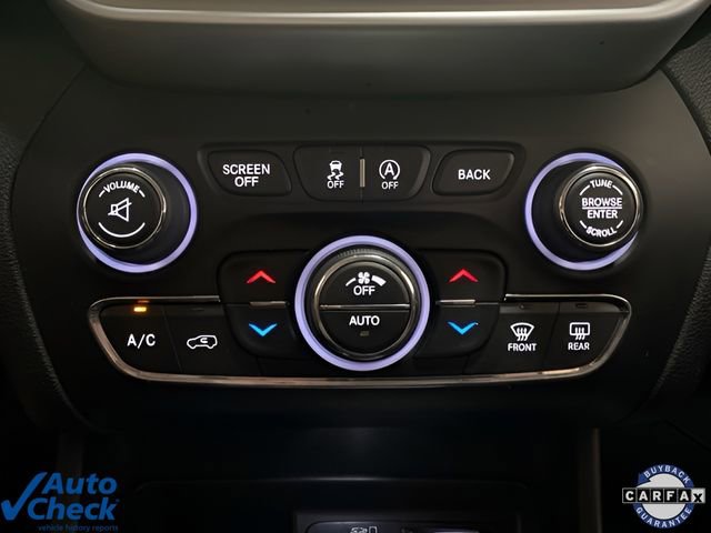 Used 2017 Jeep Cherokee Overland w/ Technology Group image 46