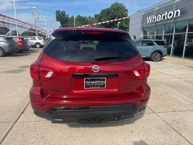 Used 2019 Nissan Pathfinder SL AWD/4WD image 17