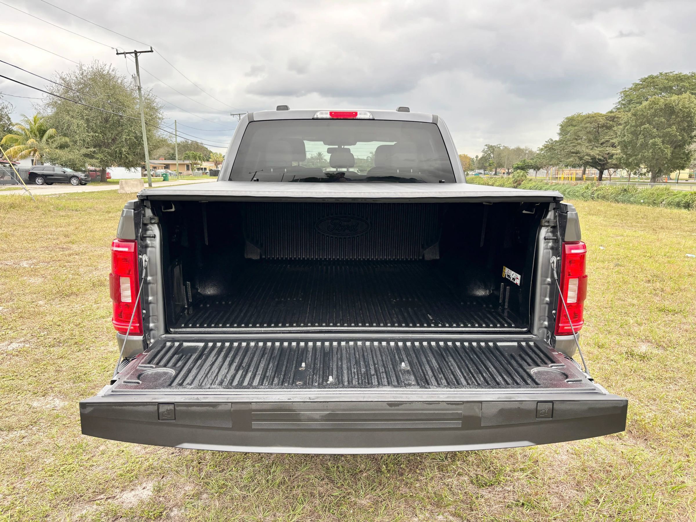 Used 2023 Ford F150 XLT w/ Equipment Group 302A High image 6