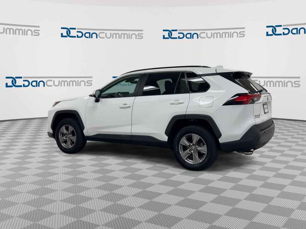 Used 2024 Toyota RAV4 XLE AWD/4WD image 6