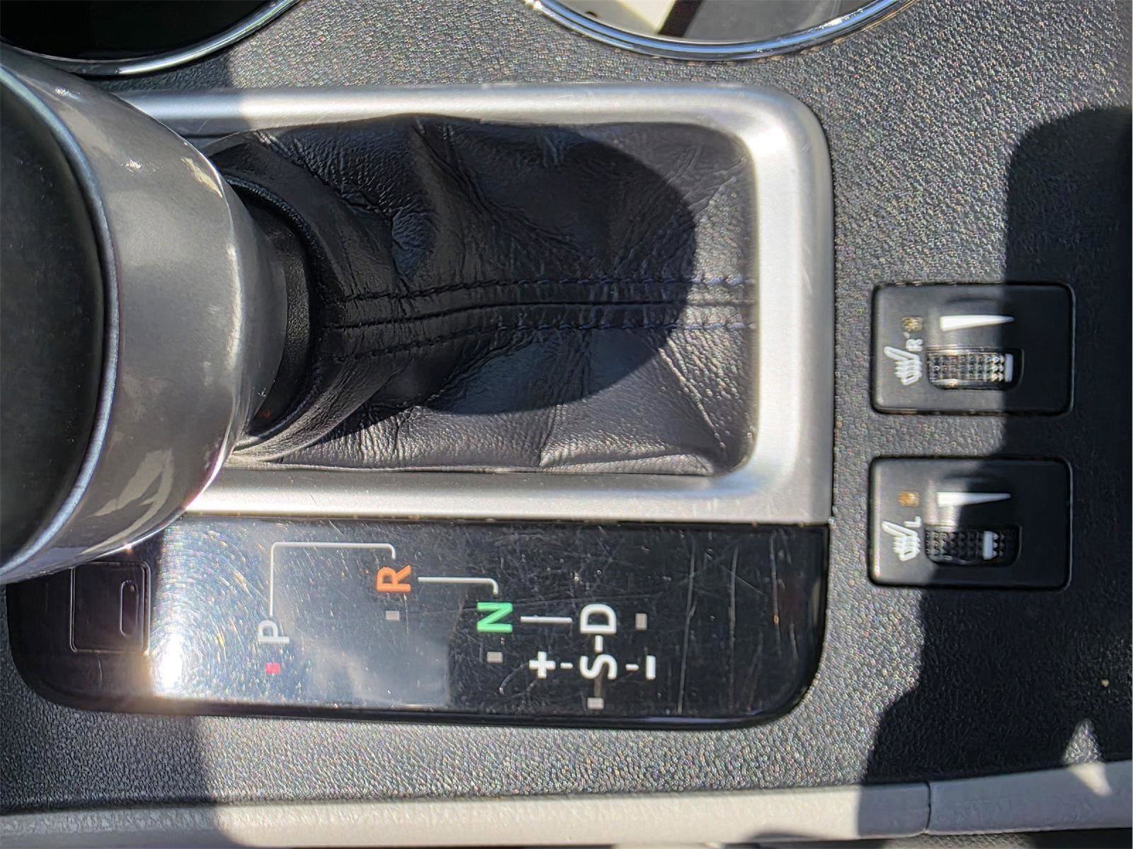 Used 2019 Toyota Highlander XLE image 22