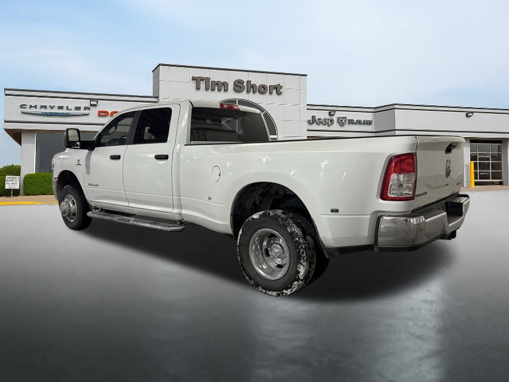 Used 2024 RAM 3500 Big Horn image 3