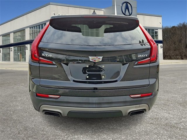 Used 2019 Cadillac XT4 Premium Luxury w/ Cold Weather Package image 5