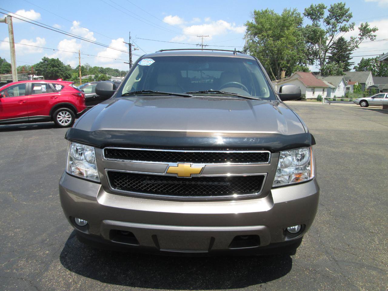 Used 2012 Chevrolet Suburban LT AWD/4WD image 12