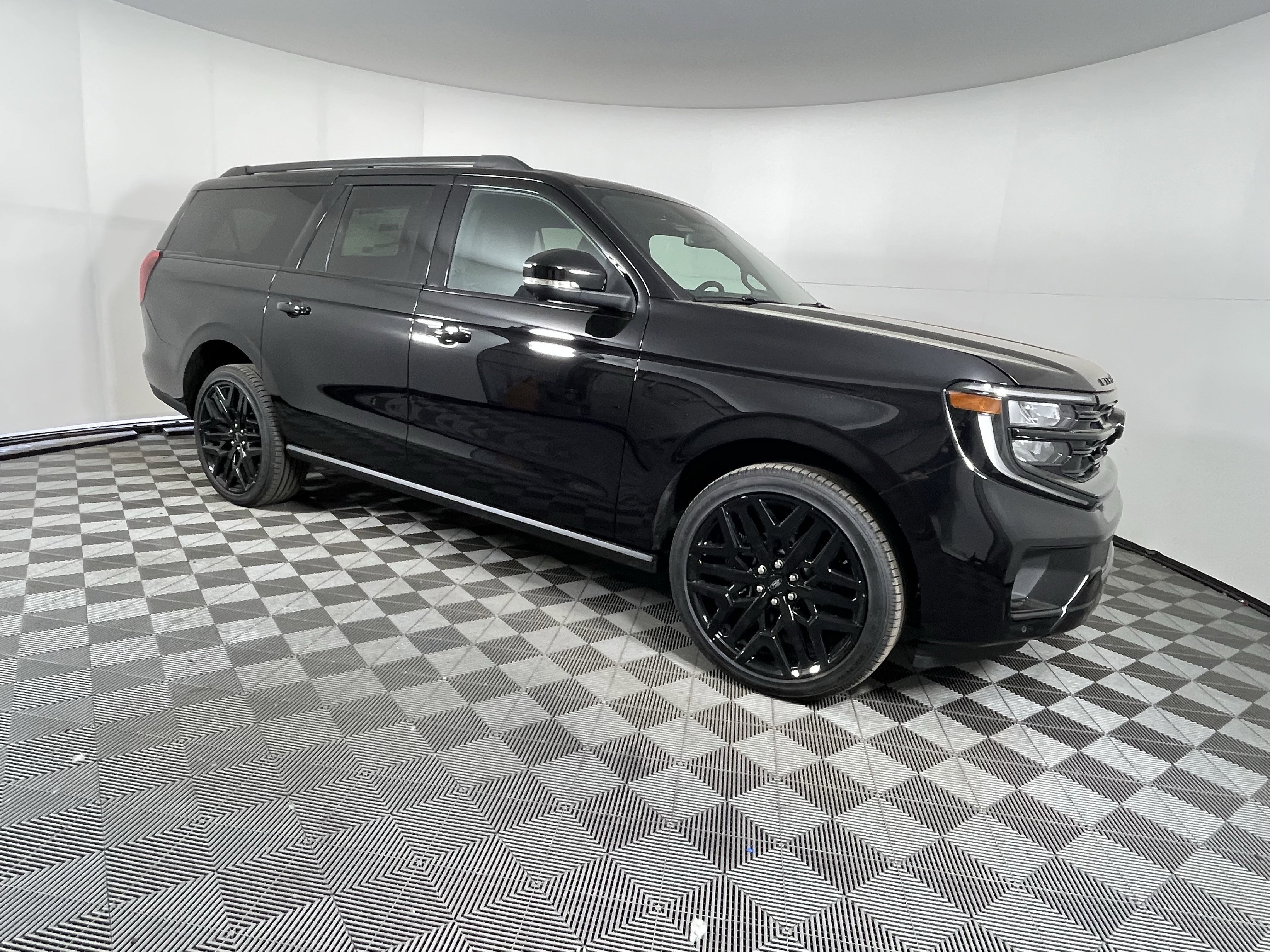 New 2026 Ford Expedition Max Platinum AWD/4WD image 6