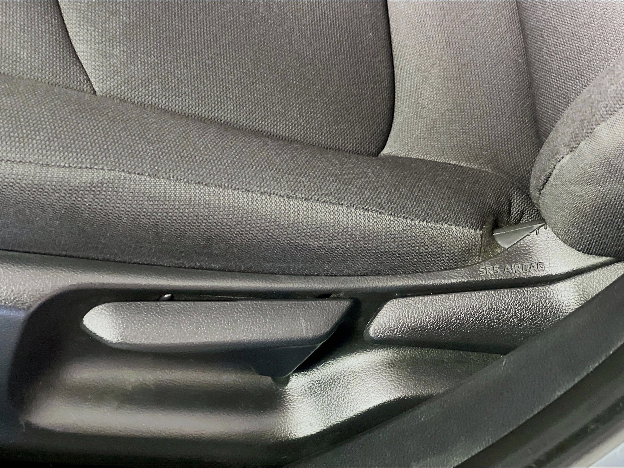 Used 2020 Toyota Corolla LE image 15