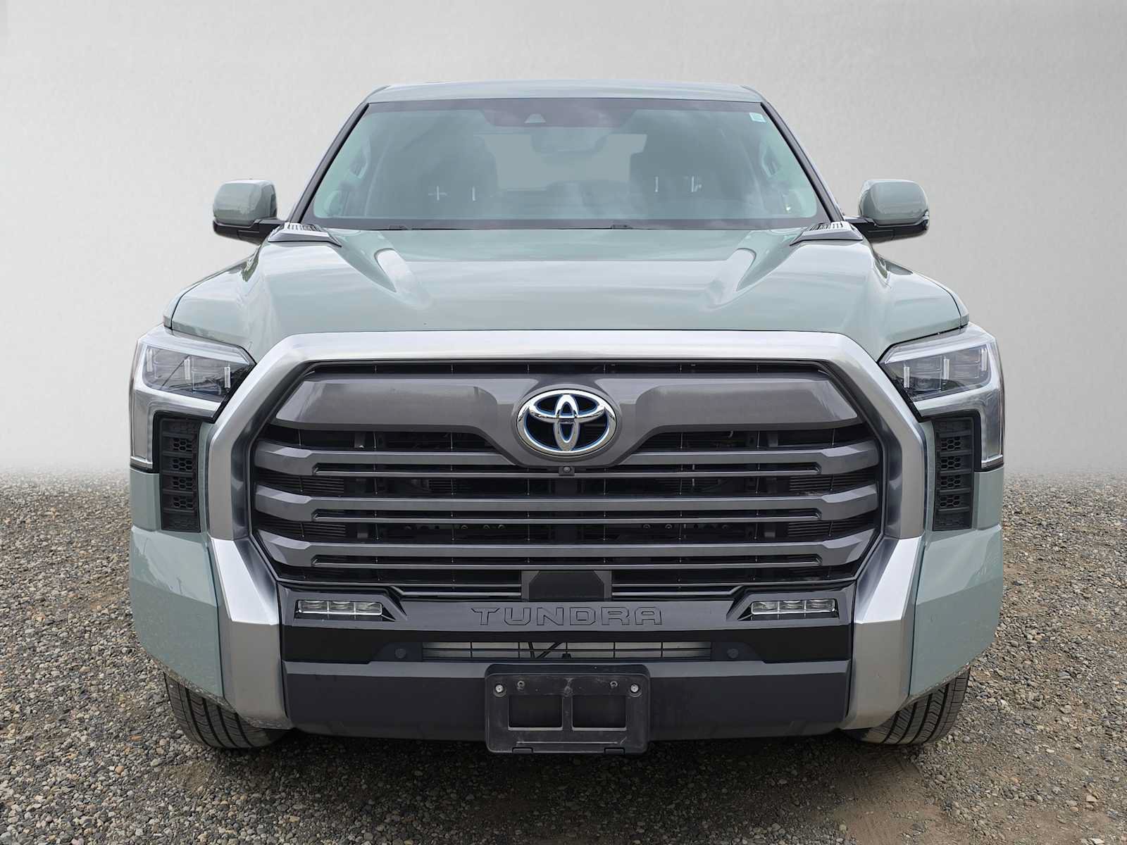 Used 2024 Toyota Tundra Limited AWD/4WD image 10