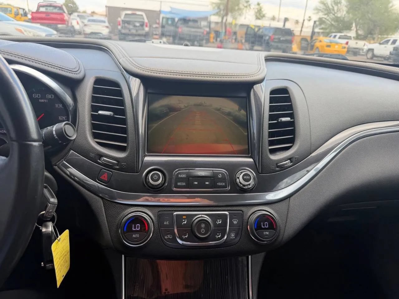 Used 2017 Chevrolet Impala LT w/ Convenience Package FWD image 26