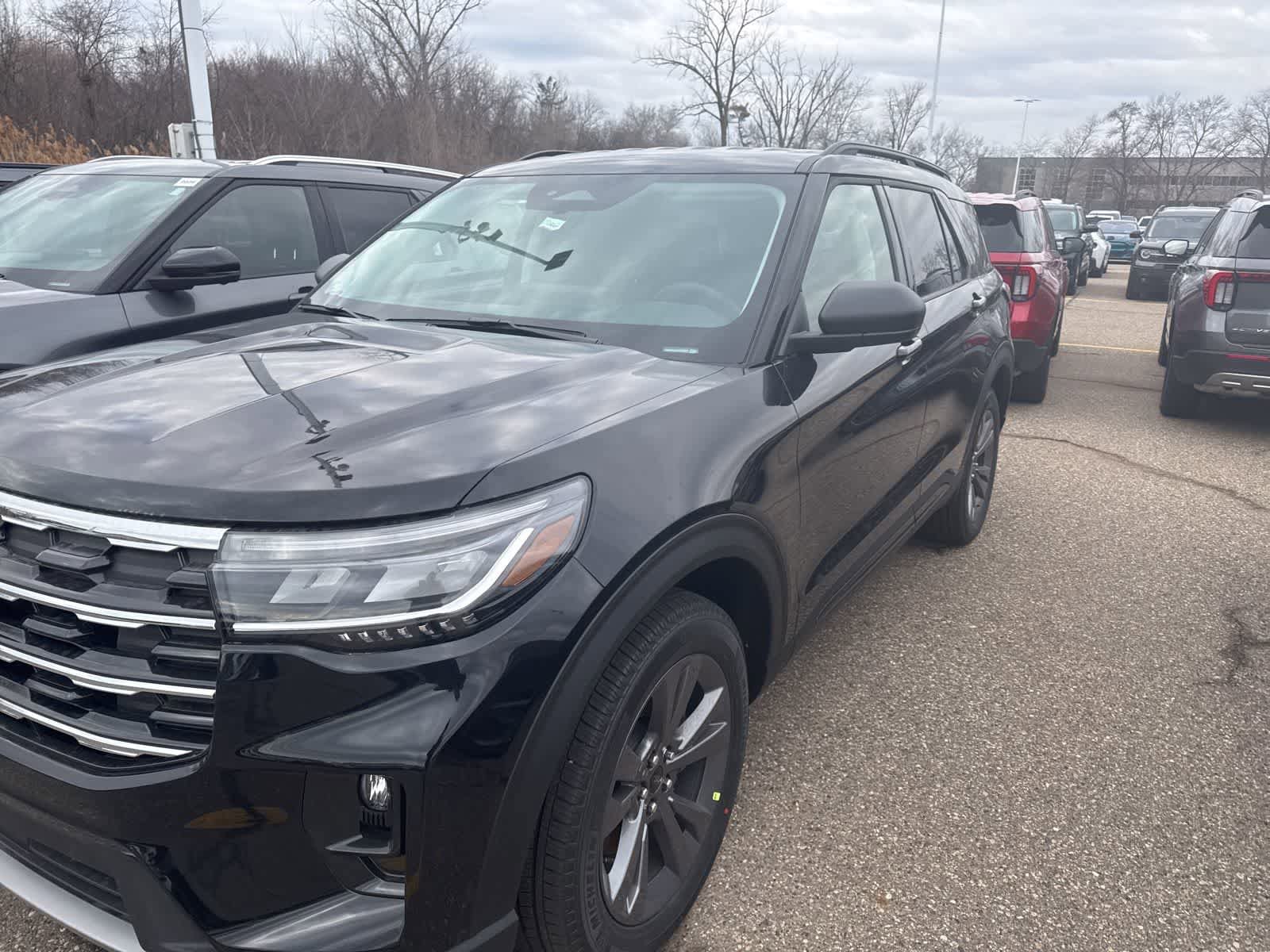 New 2026 Ford Explorer Active w/ Active Comfort Package AWD/4WD image 21
