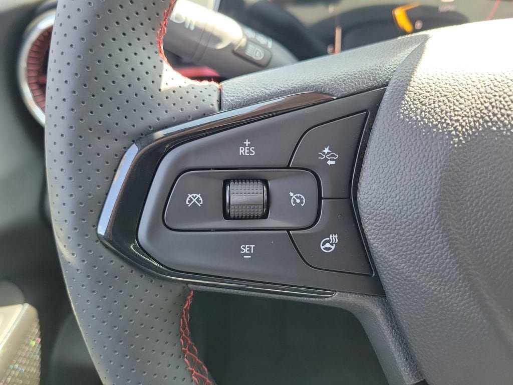 New 2026 Chevrolet Trax RS w/ Driver Confidence Package FWD image 5
