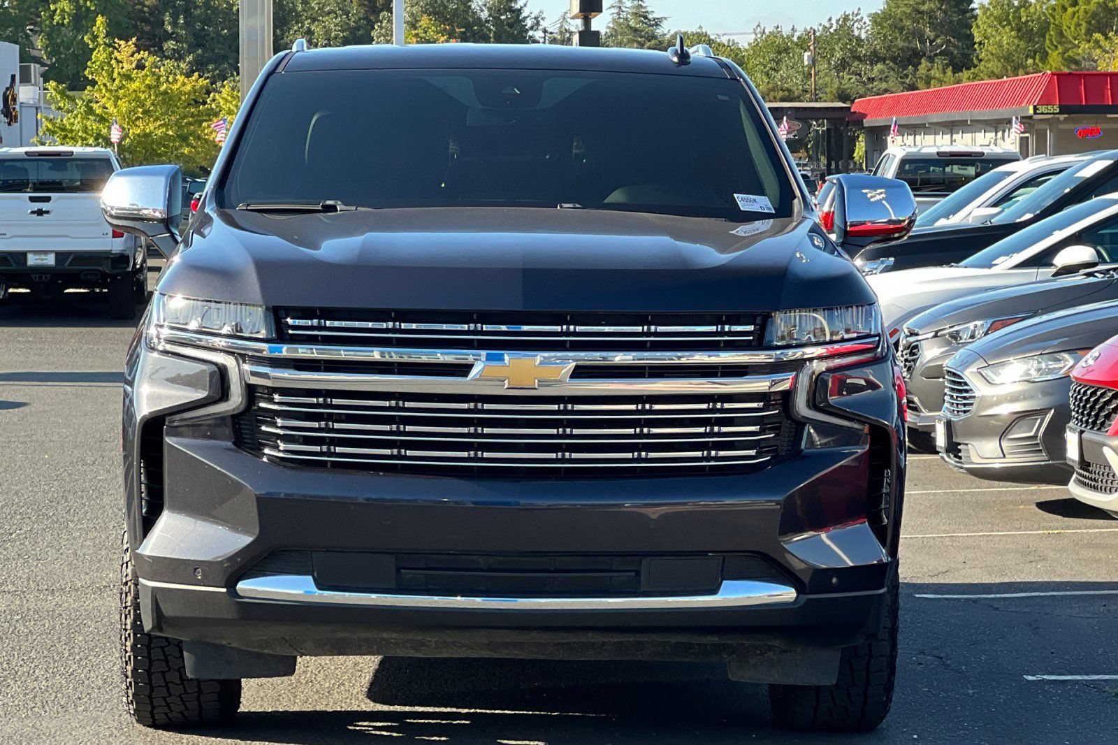 Used 2023 Chevrolet Suburban Premier AWD/4WD image 10