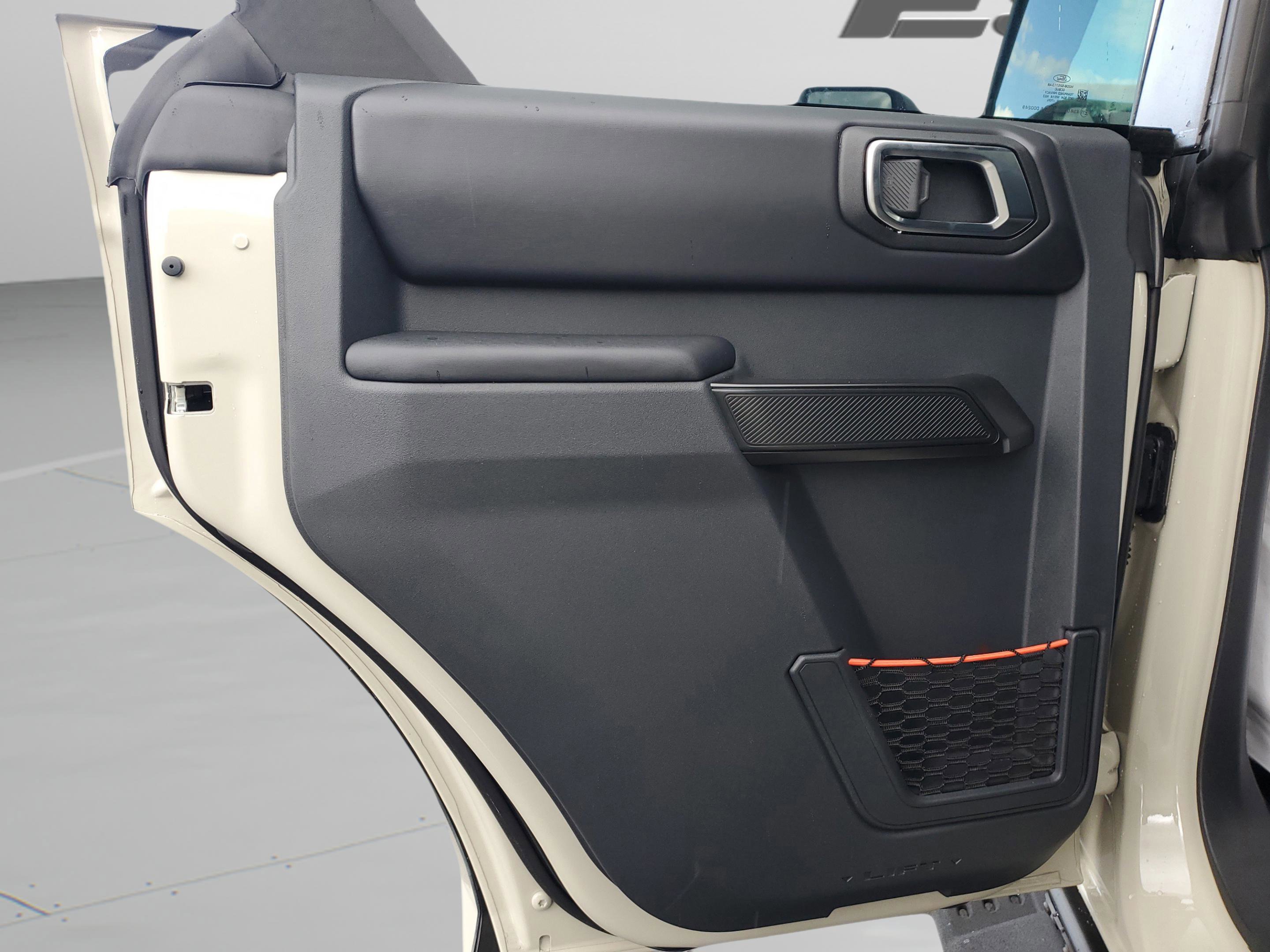 New 2025 Ford Bronco Raptor w/ Interior Carbon Fiber Pack image 32