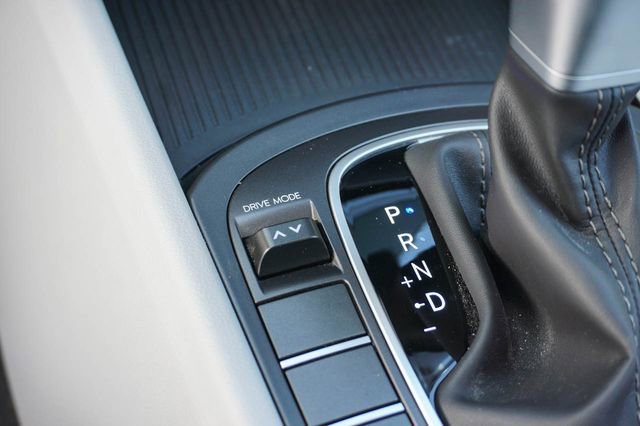 Used 2025 Hyundai Kona SEL image 18