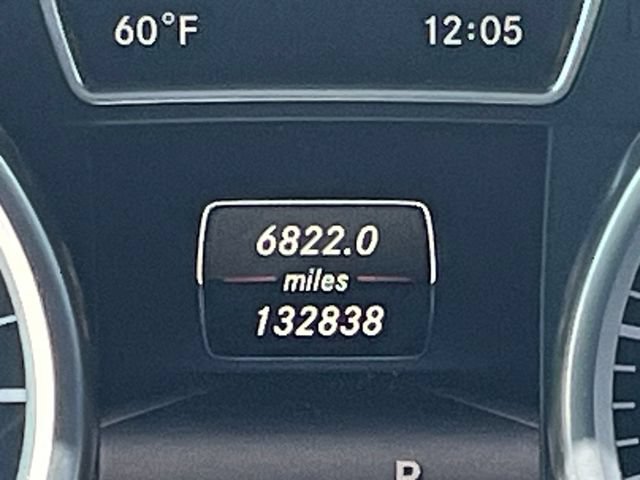 Used 2016 Mercedes-Benz GL 550 4MATIC image 24