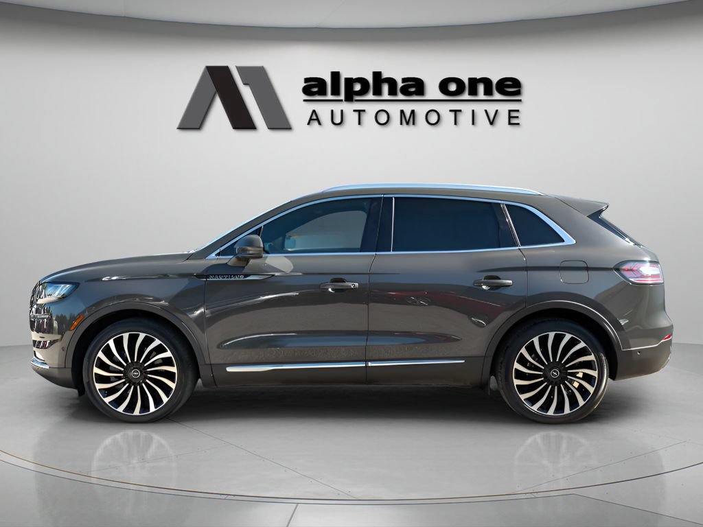 Used 2022 Lincoln Nautilus Black Label w/ Class II Trailer Tow Package AWD/4WD image 11