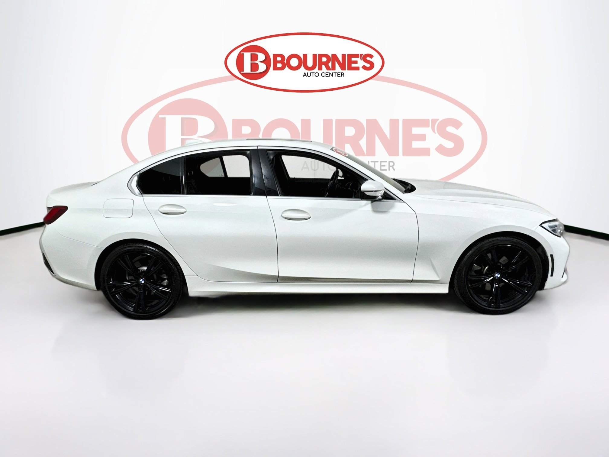 Used 2021 BMW 330i xDrive Sedan w/ Premium Package AWD/4WD image 12