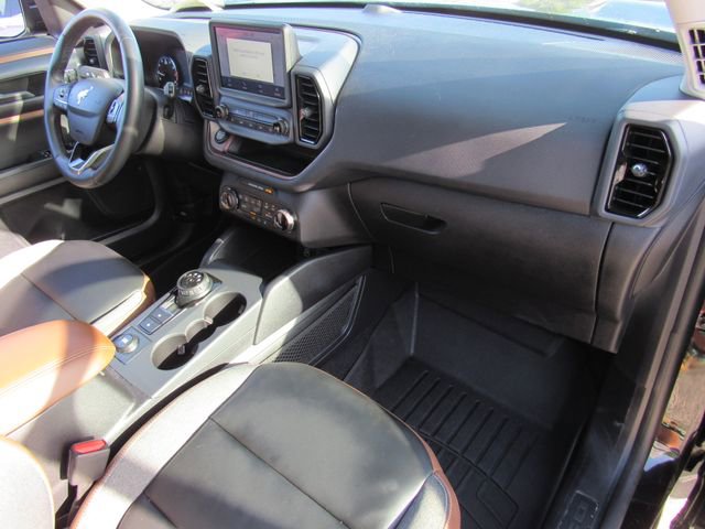 Used 2024 Ford Bronco Sport Outer Banks image 11