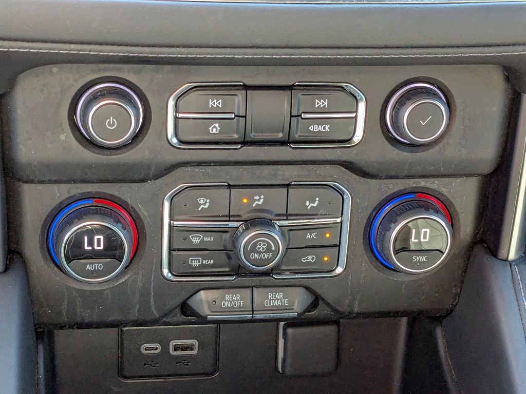 Used 2023 Chevrolet Tahoe LS RWD image 18