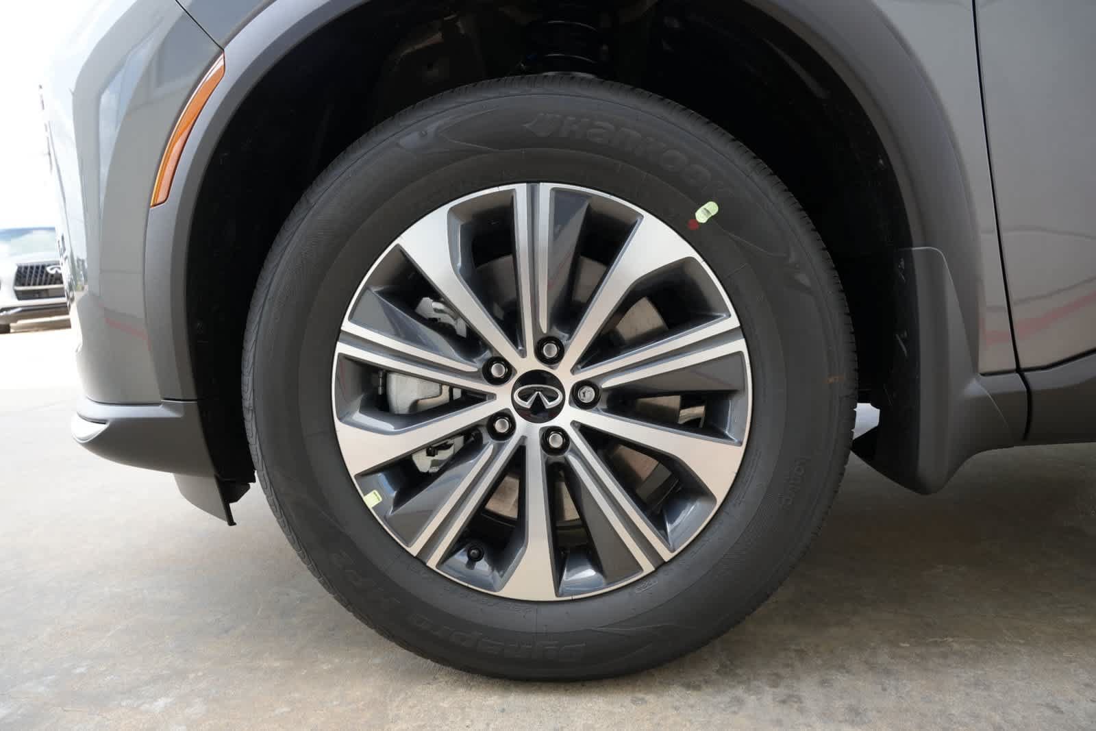 Certified 2027 INFINITI QX60 Pure w/ Cargo Package FWD image 24
