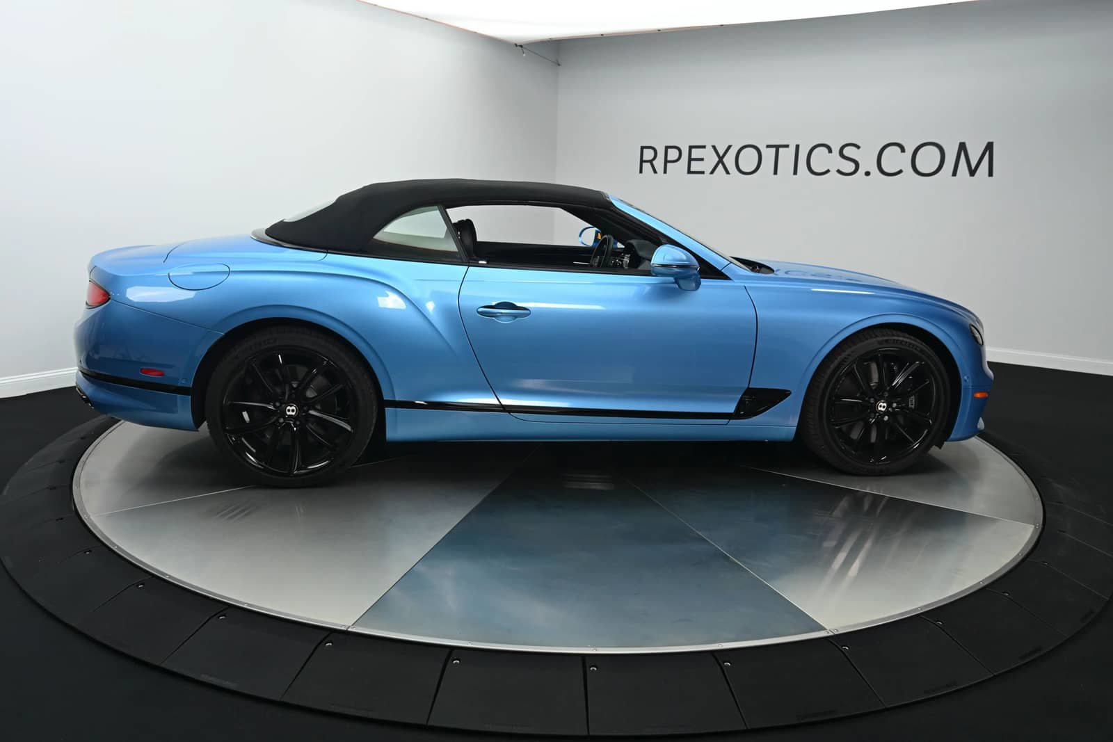 Used 2020 Bentley Continental GT AWD/4WD image 23