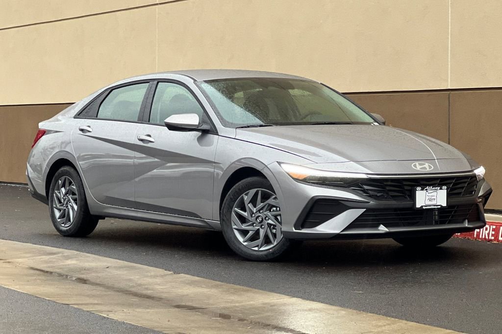 New 2026 Hyundai Elantra Blue w/ Cargo Package image 2