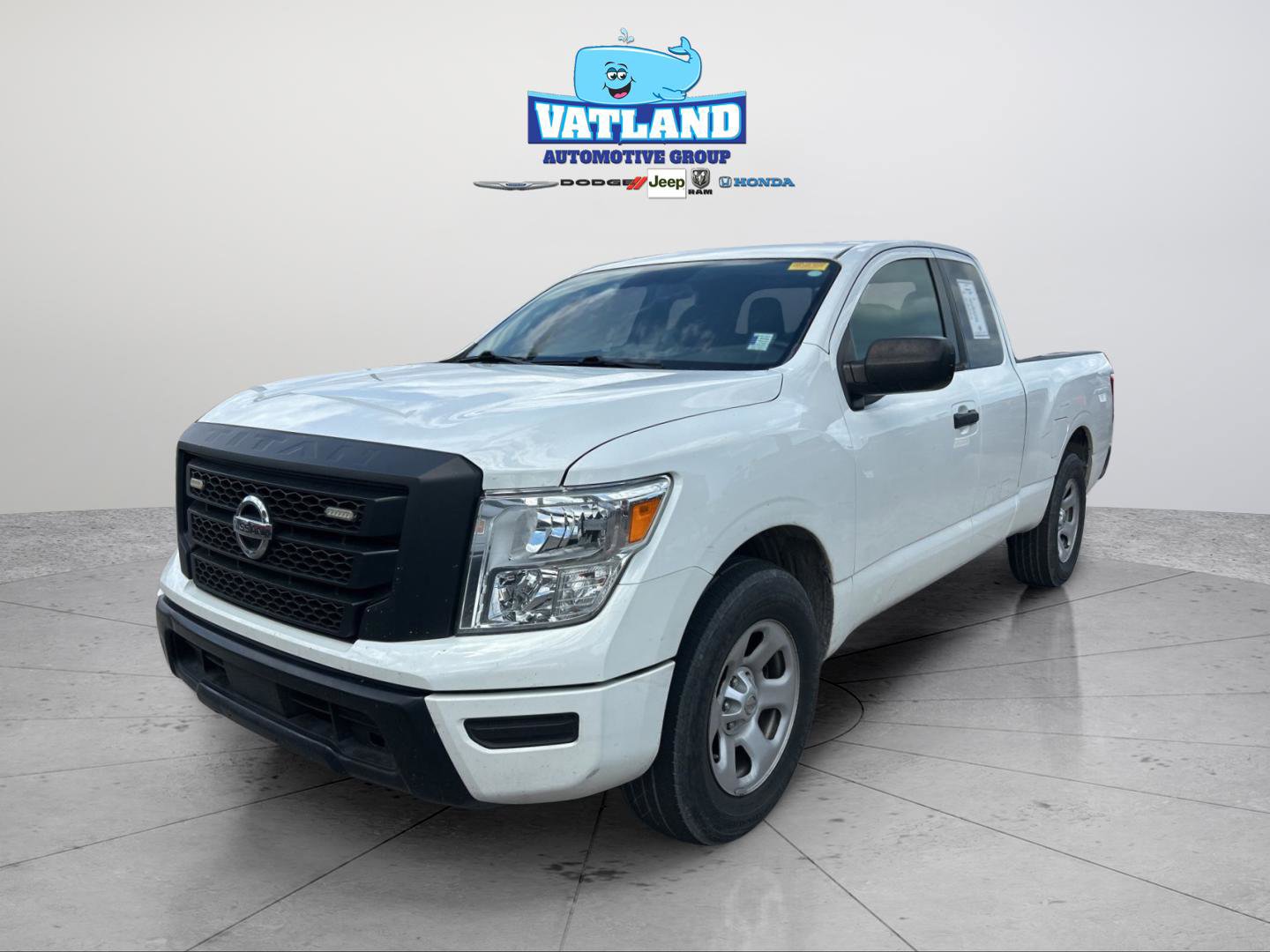 Used 2022 Nissan Titan S image 33
