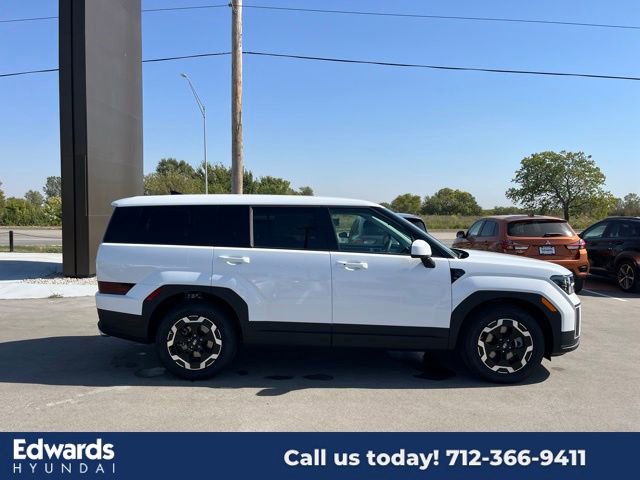 New 2025 Hyundai Santa Fe SE image 4