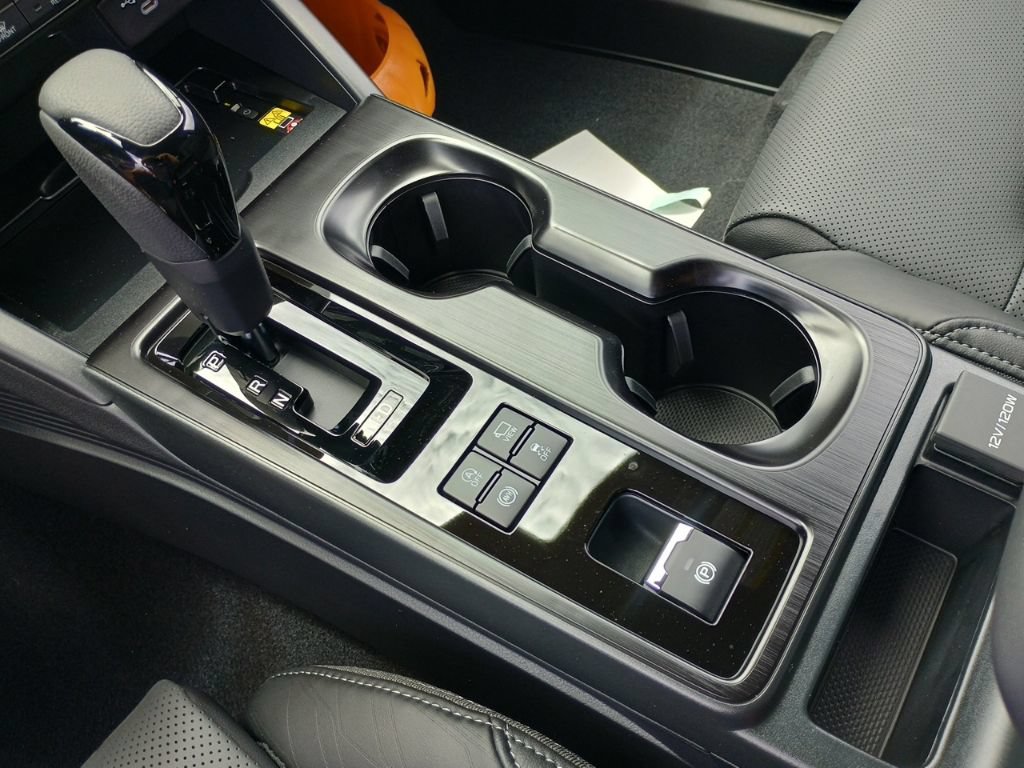 New 2026 Subaru Outback Touring XT AWD/4WD image 26