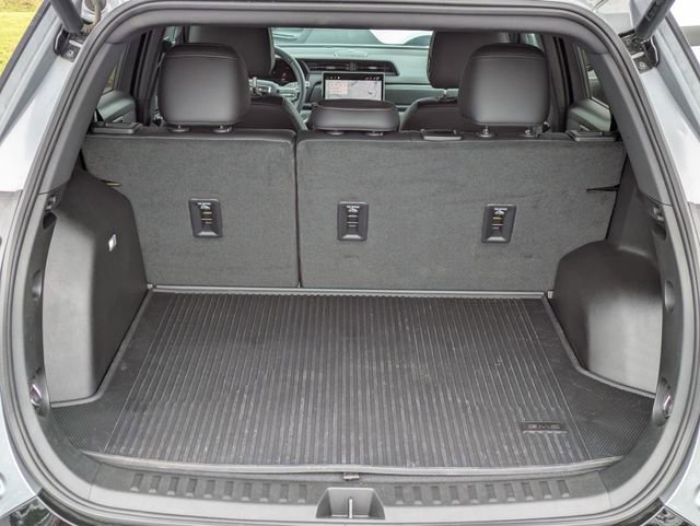 Used 2026 GMC Terrain AT4 w/ Convenience Package III image 14