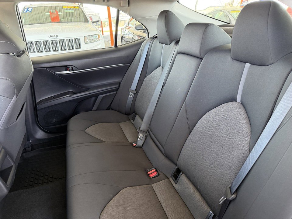 Used 2024 Toyota Camry LE AWD/4WD image 21